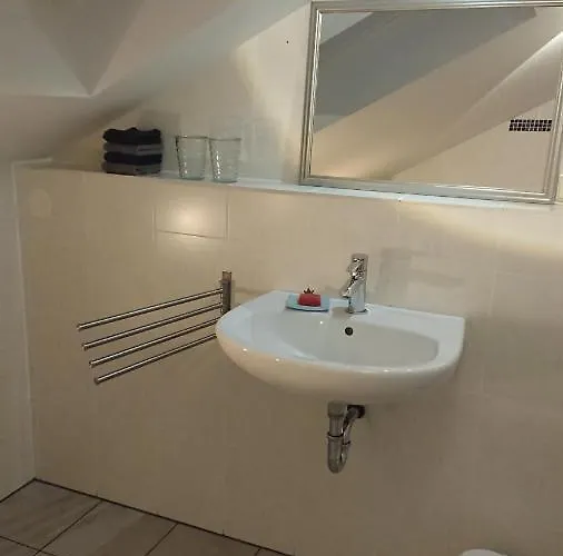 Kleine Auszeit Eifel Mit Dachterrasse Appartamento